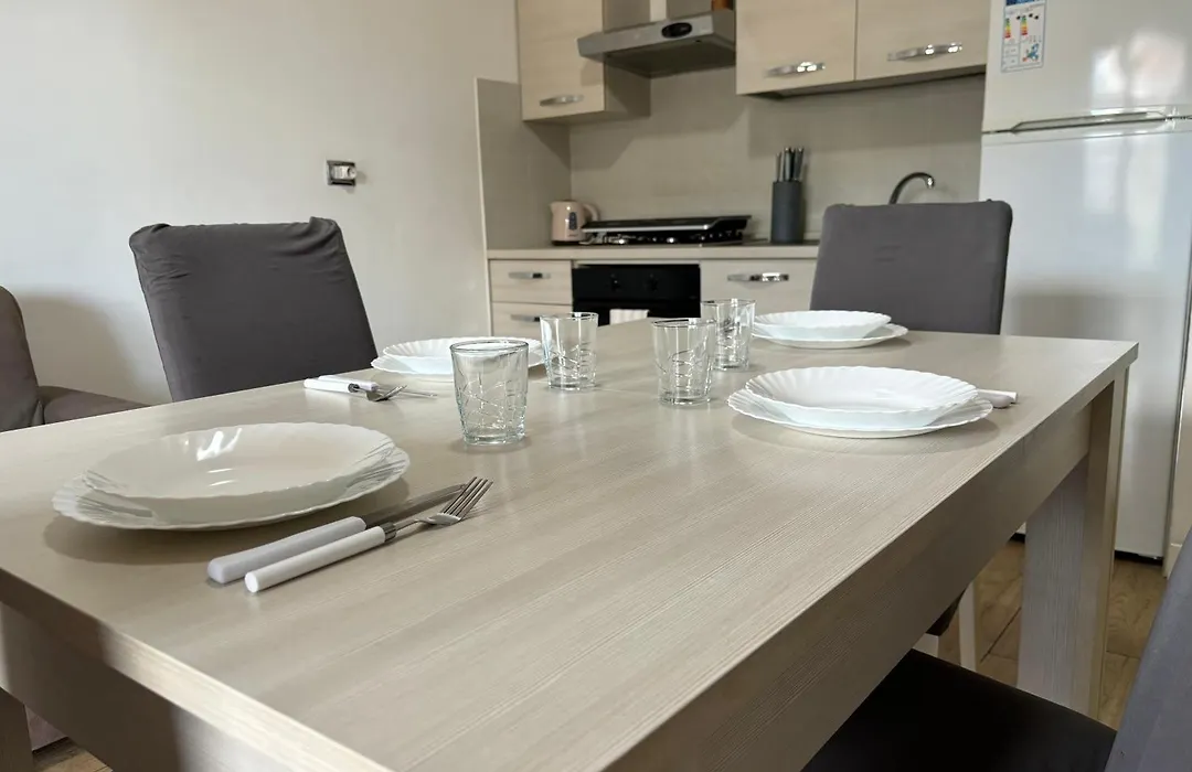 Apartment Roma Relax 4 Con Wifi-Ac-Netflix-1